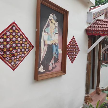 Shyam Home Stay Bhuj Buitenkant foto