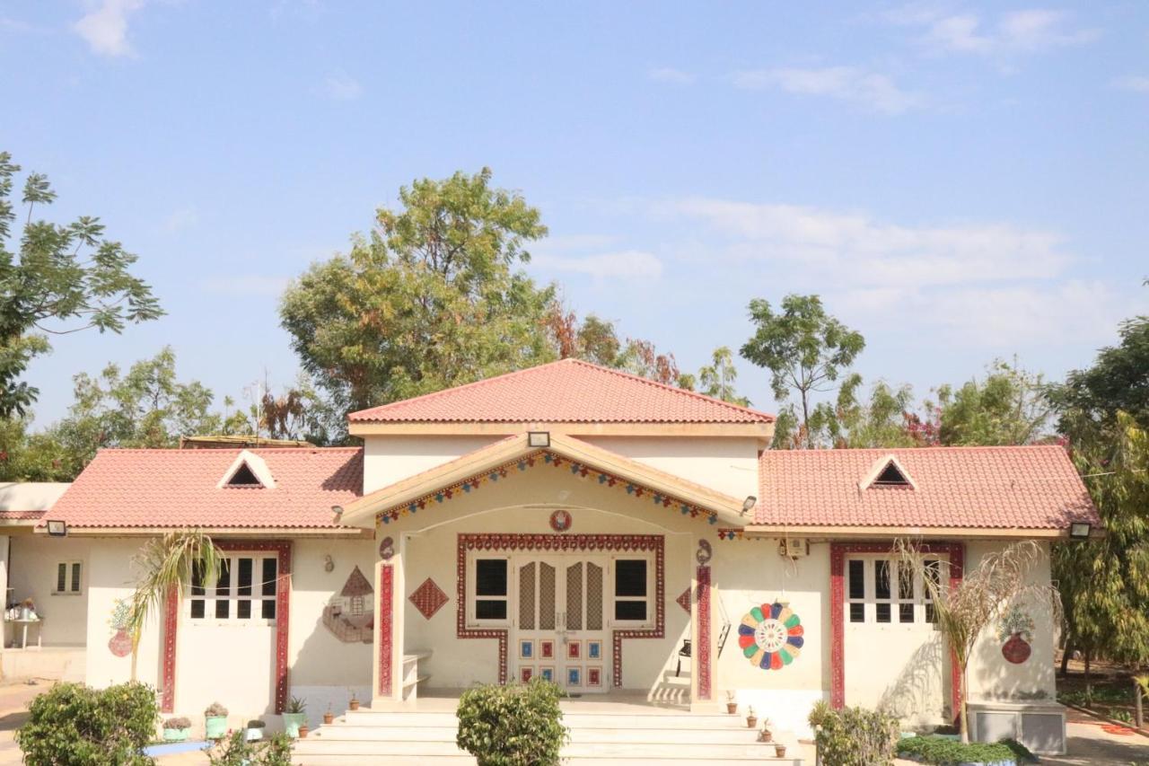 Shyam Home Stay Bhuj Buitenkant foto