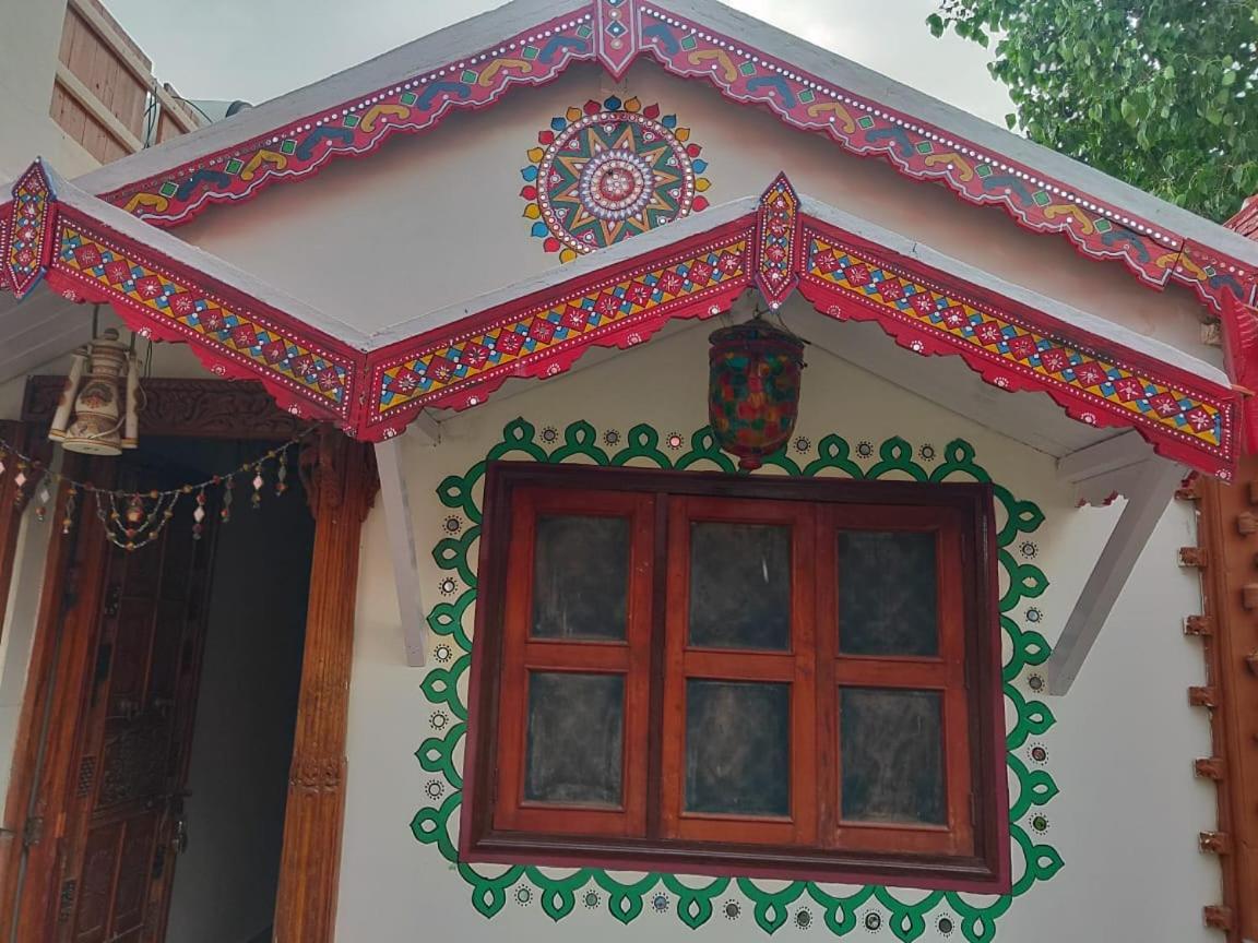 Shyam Home Stay Bhuj Buitenkant foto